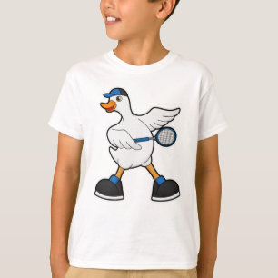 Camiseta Pato no Tênis com Tênis raquete e Boné