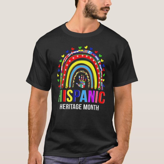Camiseta Patrimônio Nacional Hispânico Mês Arco-Íris Todos  (Frente)