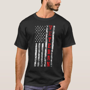 Camiseta Patriota Veterano do Dia Americano do Bandeira Vet