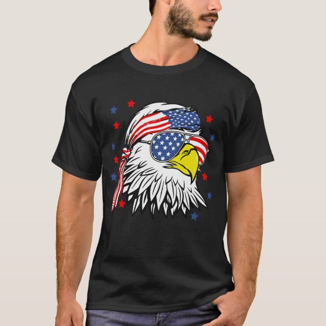 Camiseta Patriotic Bald Eagle Mullet EUA Flag Americano (Frente)