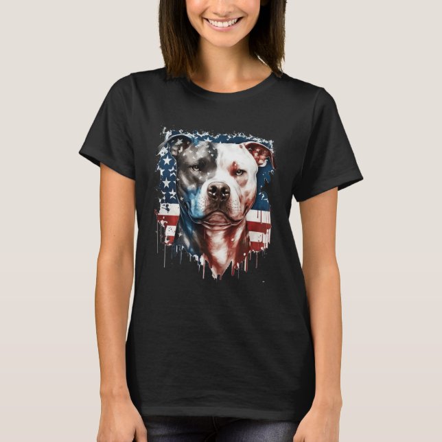 Camiseta Patriotic Canine A Pitbull with American Flag (Frente)