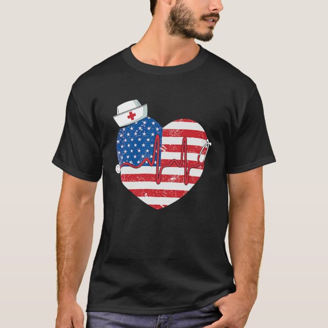 Camiseta Patriotic RN LPN CNA American Flag July 4th Nurse (Frente)
