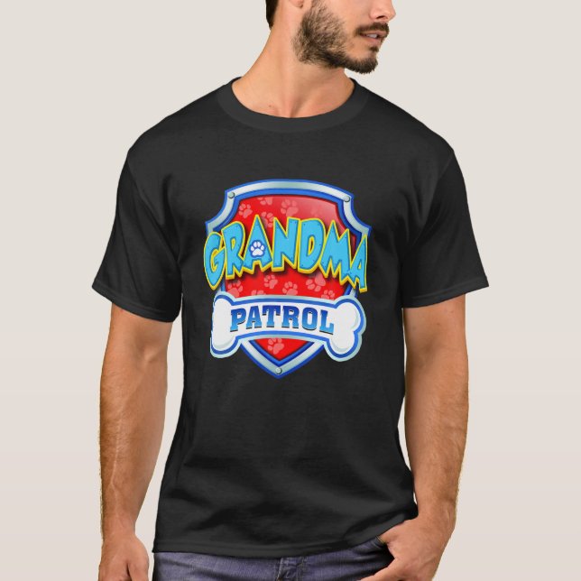 Camiseta Patrulha Engraçada Da Avó - Mãe De Cachorro, Pai P (Frente)