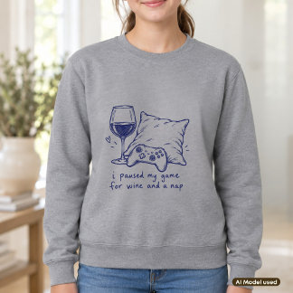 Camiseta Pauso Meu Jogo por Vinho e um Cochilo Mãe Gamer