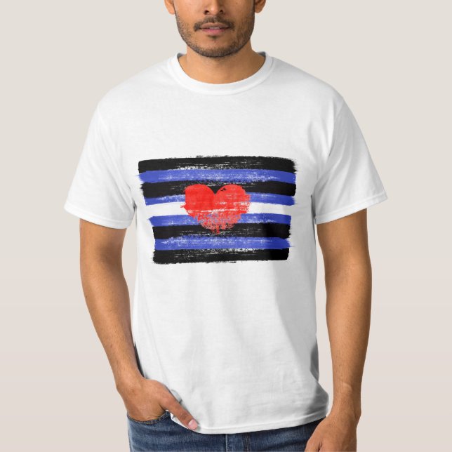 CAMISETA PAVILHÃO E SÍMBOLO DE ORGULHO DE COURO PINTADO (Frente)