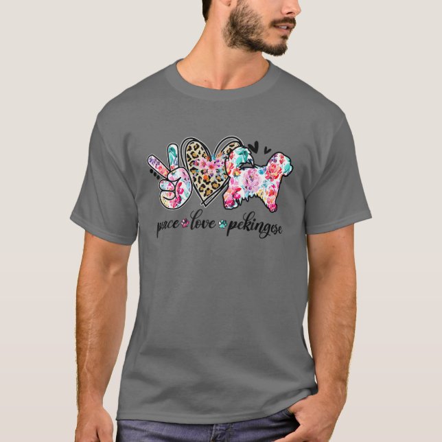 Camiseta Paz Amor Cachorro Pekingês Adora Víblias Animais F (Frente)