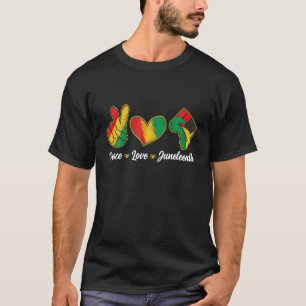 Camiseta Paz Amor Junta do Orgulho Negro Liberdade