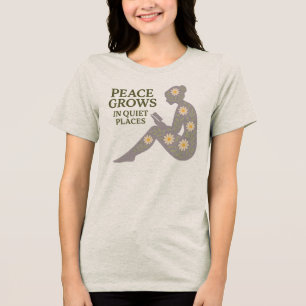 Camiseta Paz cresce em silhuetas florais em lugares silenci