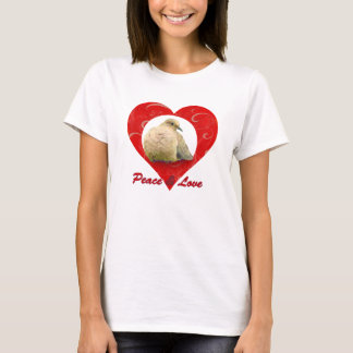 Camiseta Paz e Amor - Vara de luto - Coração