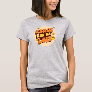 Camiseta Paz e Ou Amor Retro Estilo Floral Groovy dos Anos 