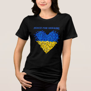 Camiseta Paz para a Ucrânia. Amor. Coração. 