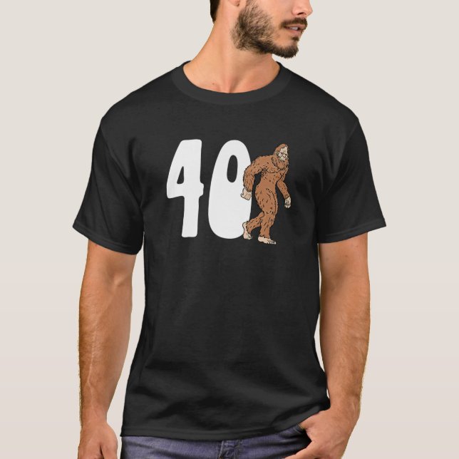 Camiseta Pé Grande 40º Quarenta Aniversário Sasquatch 40 An (Frente)