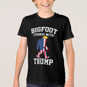 Camiseta Pé Grande Apoia Trump Eleições 2024