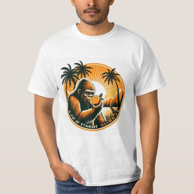 Camiseta Pé-Grande comendo uma laranja (Frente)