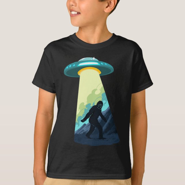 Camiseta Pé Grande É Uma Alienígena De Um Ufo (Frente)