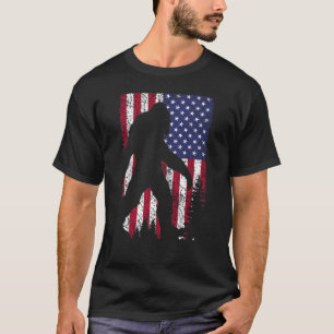 Camiseta Pé Grande Eu Acredito Sasquatch American Flag