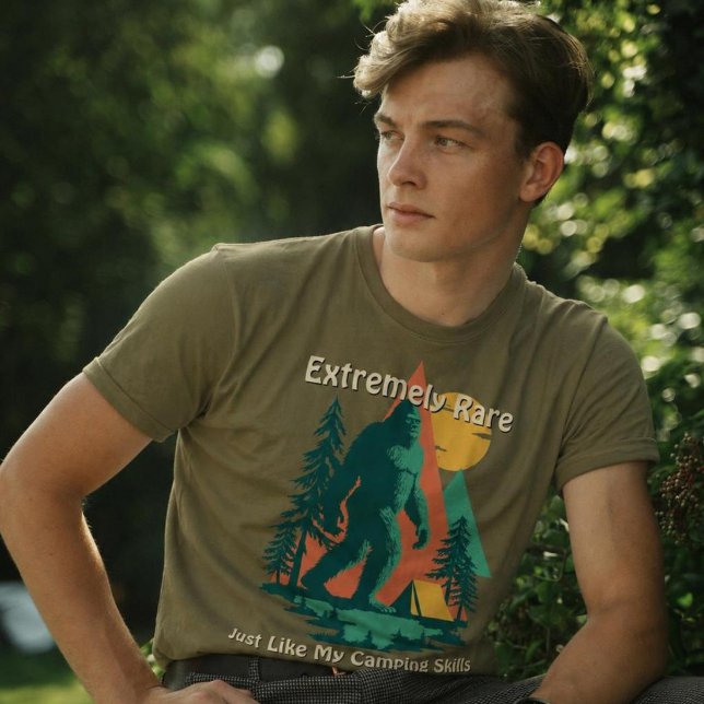 Camiseta Pé Grande Floresta Montanhas Camping Divertido Per (Criador carregado)