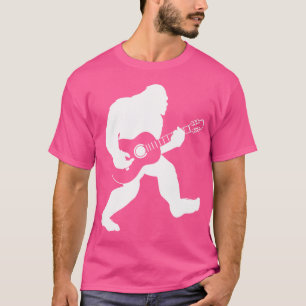 Camiseta Pé Grande Jogando Violão Acústico