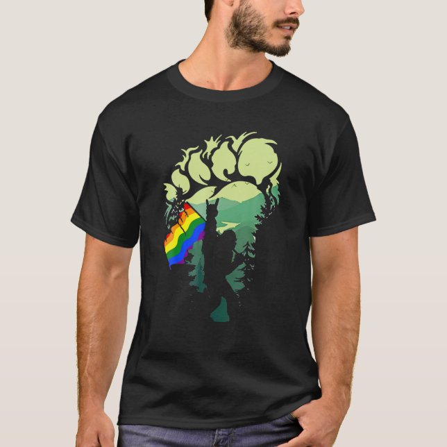 Camiseta Pé-Grande LGBT Flag Sasquatch Orgulho gay Rainbow  (Frente)