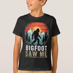 Camiseta Pé Grande Me Viu Mas Ninguém Acredita Nele Humor E