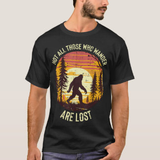 Camiseta Pé Grande Nem Todos Que Vagueiam Estão Perdidos