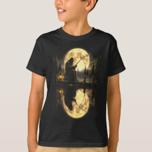 Camiseta Pé grande pescando reflexo do lago da lua cheia ao