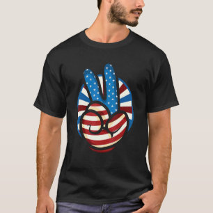 Camiseta Peace American Flag Hippie EUA Legal Victory Hand
