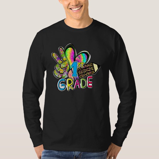 Camiseta Peace Love First Grade Grade Teacher Team 1st Grad (Frente)