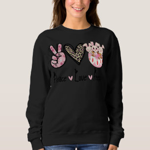 Camiseta Peace Love P E For Physical Education Pe