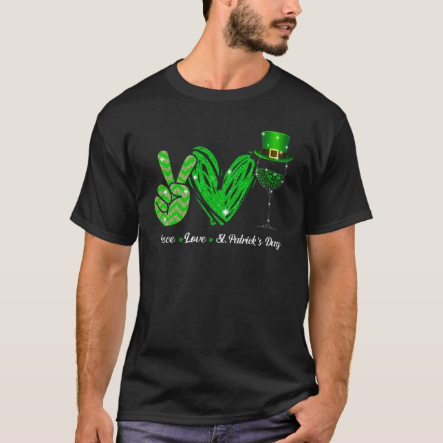 Camiseta Peace Love St Patrick's Day Cheer Drinking Shamroc (Frente)