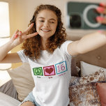 Camiseta Peace Love Sweet 16 Cute 16th Birthday Girl<br><div class="desc">Um belo presente de camiseta de 16 festas de aniversário para uma adolescente que faz uma grande festa de 16 anos. Sinal de paz,  coração,  e o número 16. Peace Love Sweet Six em bonito rosa e azul.</div>