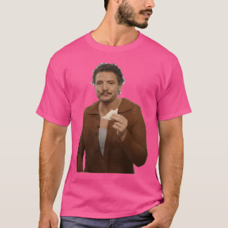 Camiseta Pedro Pascal Come Um Sanduíche...
