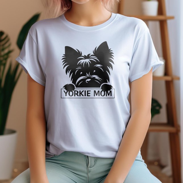 Camiseta Peeking Yorkie Black Silhouette Yorkie Mãe (Criador carregado)