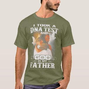 CAMISETA PEGUEI UM TESTE DE DNA E DEUS É MEU PAI