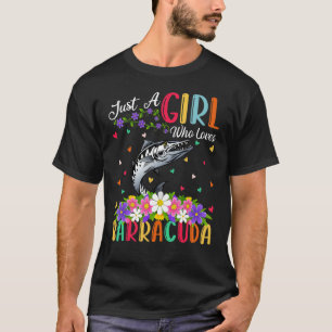 Camiseta Peixe Barracuda Apenas Uma Garota Que Ama Barracu