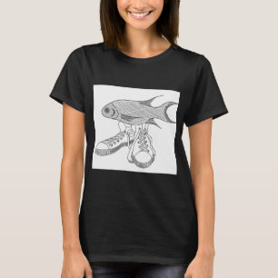 Camiseta Peixe Engraçado com Sapatos