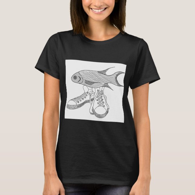 Camiseta Peixe Engraçado com Sapatos (Frente)