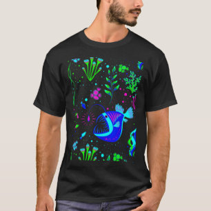 Camiseta Peixe-Pescador e peixes pequenos