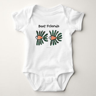 Camiseta Peixes gêmeos verdes e alaranjados da aleta