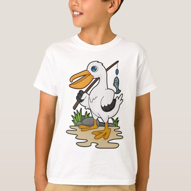 Camiseta Pelicano como pescador com cana de pesca e peixe (Frente)