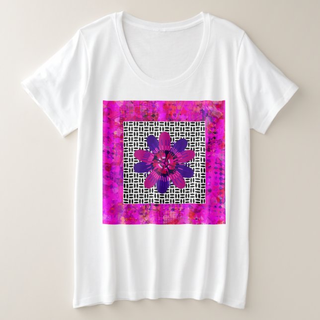 Camiseta Películas de flores em preto-e-branco, rosa e roxo (Frente do Design)