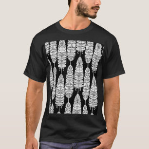 Camiseta Penas boho: padrão preto e branco