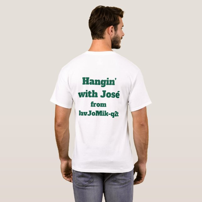 Camiseta Pendurado Com José (Parte Traseira Completa)
