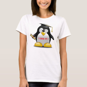 CAMISETA PENGUIN DE GRADUAÇÃO "EU FIZ"