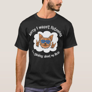 Camiseta Pensando No Meu Óculos De Sol Yorkie Cachorro Prem