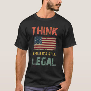Camiseta Pense Enquanto Ainda É Patrimônio Legal, Retro V