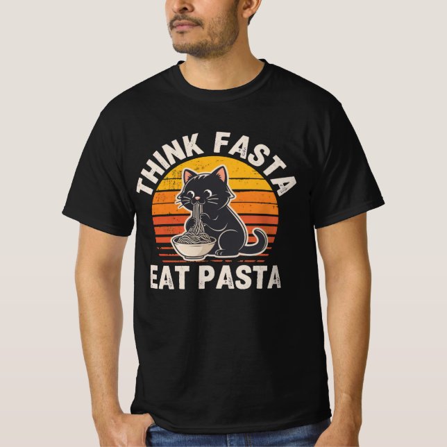 Camiseta Pense Rápido Coma Macarrão – Gato Engraça (Frente)