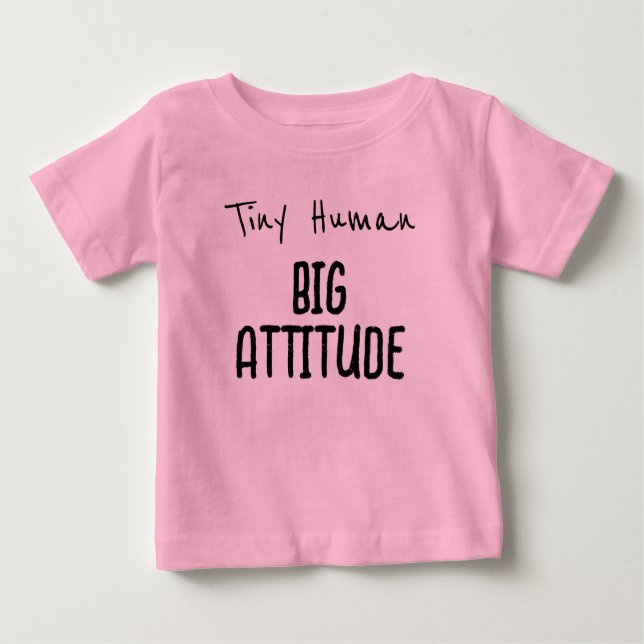 Camiseta Pequeno Humano, Grande Atitude (Frente)