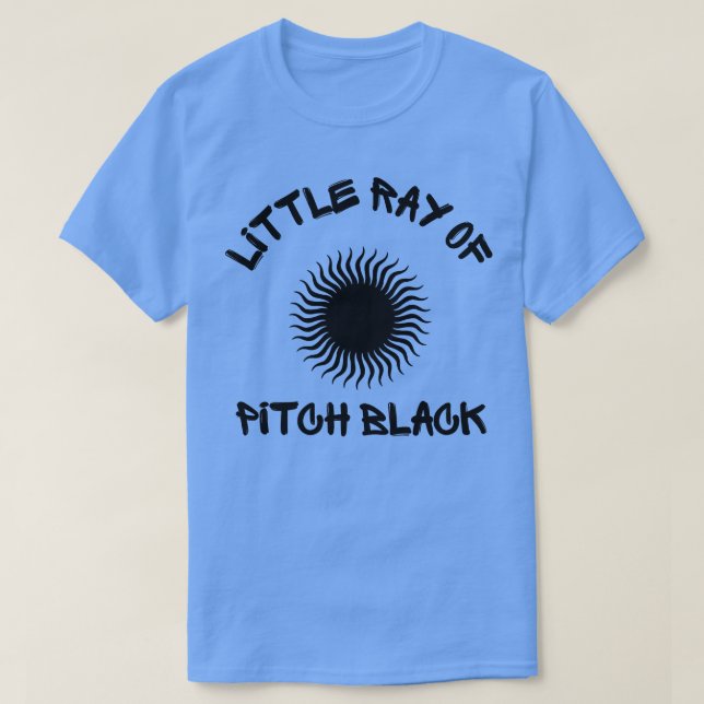 Camiseta Pequeno Raio de Preto Grande (Frente do Design)