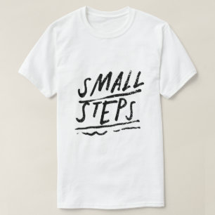 Camiseta Pequenos Passos – Tipografia Motivacional